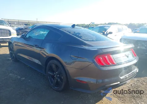 2022 Ford Mustang Ecoboost Premium Fastback z USA, uszkodzony, nr VIN 1FA6P8TH1N5128205